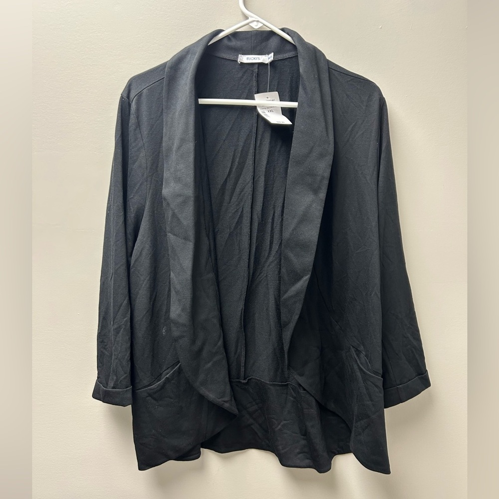 Ricki’s Women’s Black Classic Cardigan‎